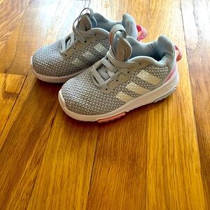 Adidas Kids Racer TR size 6K